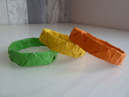 Náramok Origami zo štvorcov