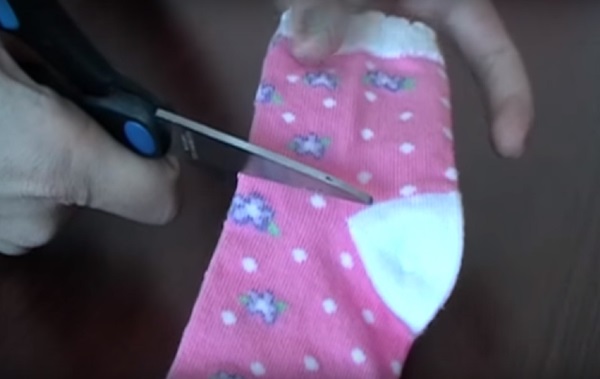 Ako šiť šaty s bábikami vlastnými rukami