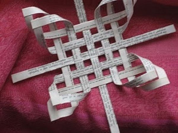 Krásne snehové vločky na Nový rok roku 2017 s vlastnými rukami papierových diagramov a fotografií v etapách. Majstrovské kurzy pre deti na veľkých snehových vločkách v origami technike