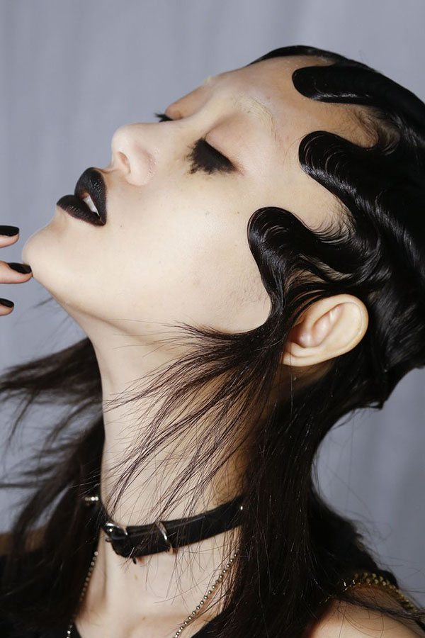 Grafický make-up - zimný trend 2016-2017