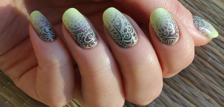 Manikúra mehendi - letný trend-2016
