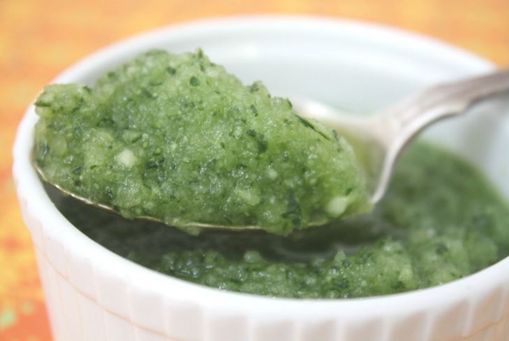 Uhorka tvár maska: opäť o najjednoduchší ošetrovateľský recept 