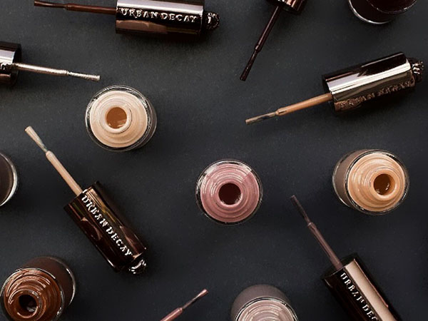 Nude luxus: kolekcia lakov Urban Decay Naked 2016