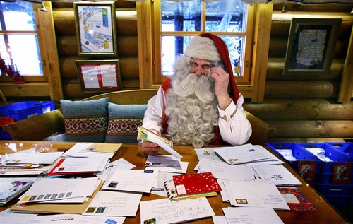 Originálne listy od Santa Clausa od detí a dospelých