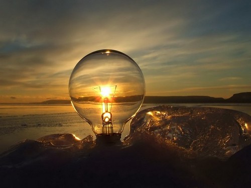 Blahoželáme k Dňu energetiky 2015 pre kolegov v verši a próze