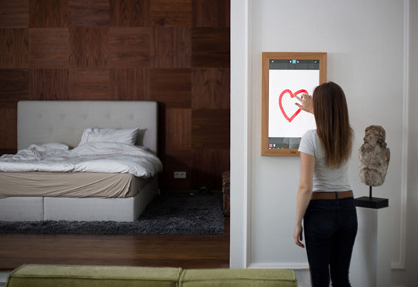 Domovský asistent: mirror-tablet Dirror