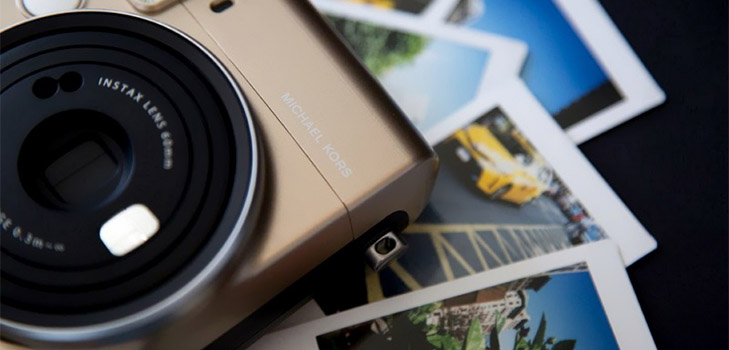 Módna kamera: Michael Kors X Fijifilm Instax Mini 70