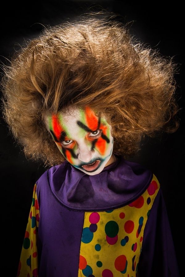 Halloween v škole: ako oslavovať, nápady pre scenár, súťaže, video. Oblek pre Halloween pre školy s vlastnými rukami, foto