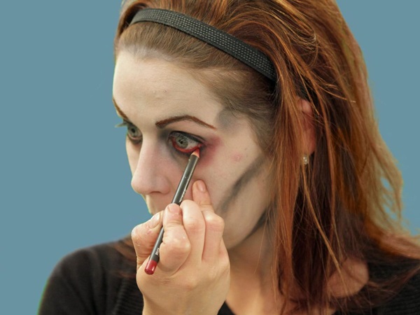 Scary makeup pre Halloween s vlastnými rukami pre dievčatá a dievčatá