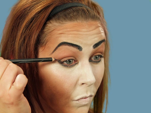 Scary makeup pre Halloween s vlastnými rukami pre dievčatá a dievčatá