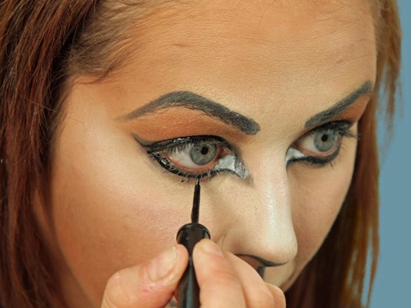 Scary makeup pre Halloween s vlastnými rukami pre dievčatá a dievčatá