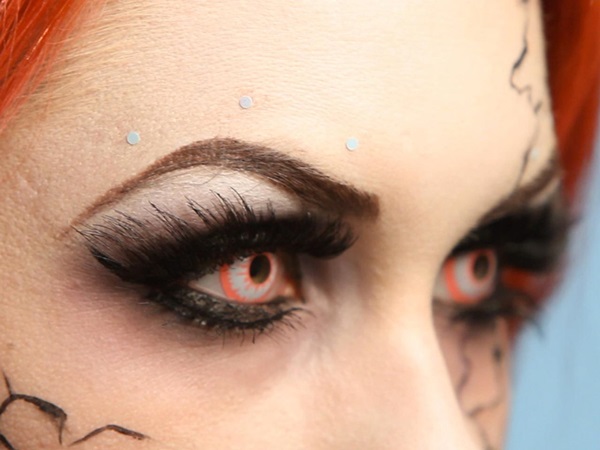 Scary makeup pre Halloween s vlastnými rukami pre dievčatá a dievčatá