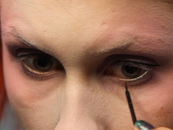 Scary makeup pre Halloween s vlastnými rukami pre dievčatá a dievčatá