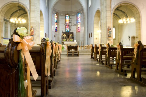Svadobný obrad v ortodoxných a katolíckych kostoloch