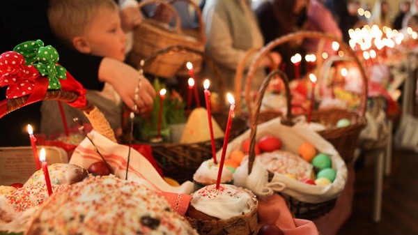 Veľká noc - ako je služba v cirkvi, poradie správania počas služby