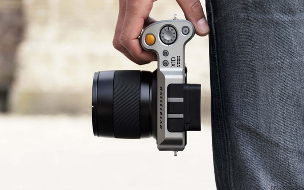 Prvý z najlepších: kompaktný fotoaparát Hasselblad X1D