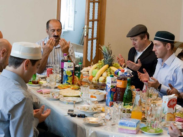 Blahoželáme moslimom Uraza Bayram v júli