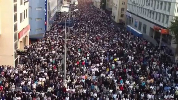 Blahoželáme moslimom z Urazy Bayram