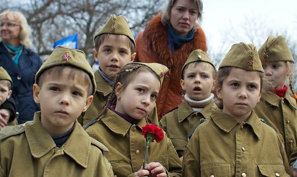 Pamätáme si a sme hrdí: pôvodné nápady pre scenár k Deň víťazstva