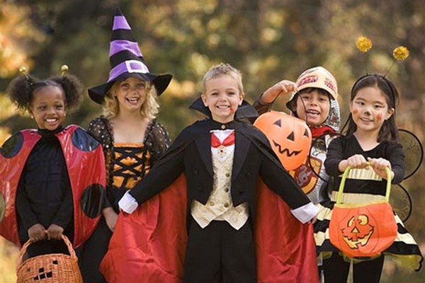 Scenár pre Halloween pre deti, teenagerov, študentov stredných škôl, študentov