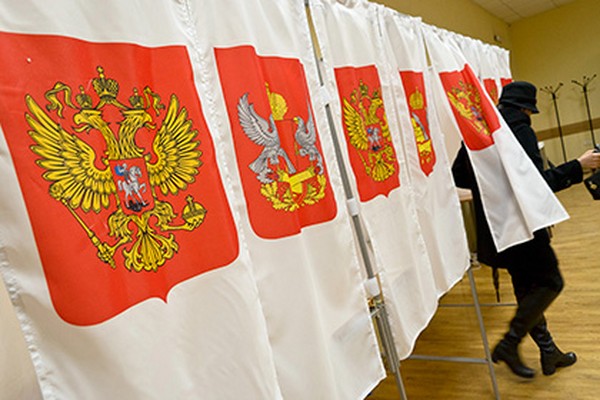 Pre koho voliť v 18 septembri 2016 voľby v Rusku okrem Spojeného Ruska. Priezvisko kandidáta z Moskvy a Petrohradu