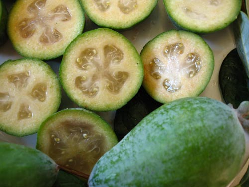 Feijoa s cukrom, najlepšie recepty s fotografiami