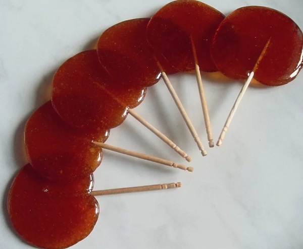 Urobte karamel doma