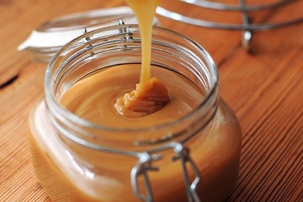 Urobte karamel doma