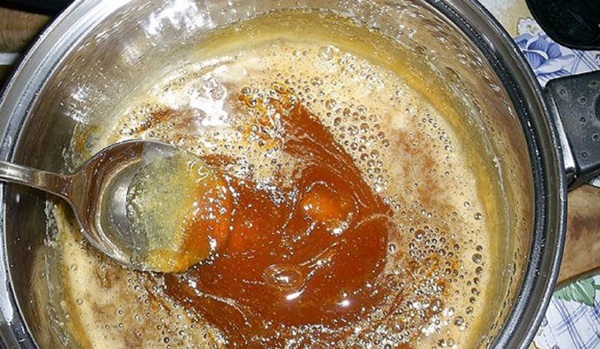 Urobte karamel doma
