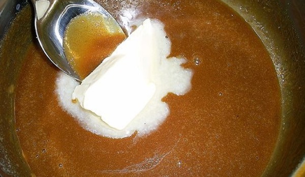 Urobte karamel doma