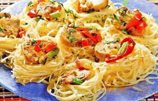 Recept na chutné hniezda z MACFFA s mletým mäsom a paradajkami