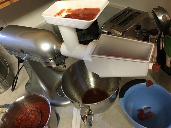 Ketchup vlastné ruky z rajčiakov: krok za krokom recepty na zber na zimu