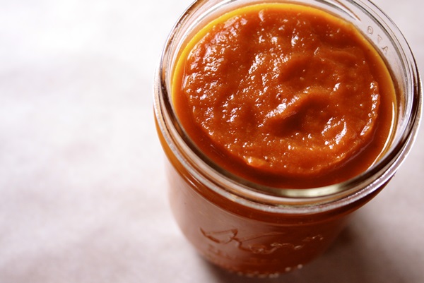 Ketchup vlastné ruky z rajčiakov: krok za krokom recepty na zber na zimu