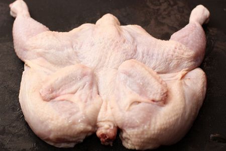 Klasický recept na lahodné tabakové kurča Klasický recept na lahodné tabakové kurča