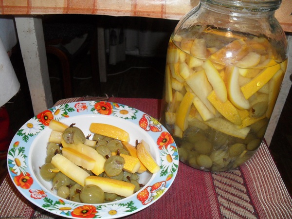 Kompot egreše na zimu