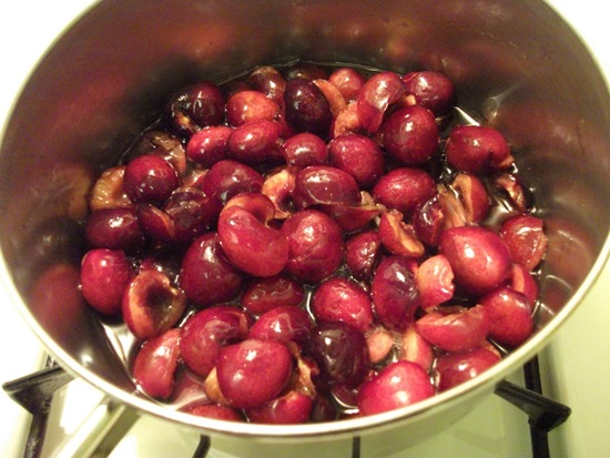 Voňavý kompót z cherry na zimu - recept