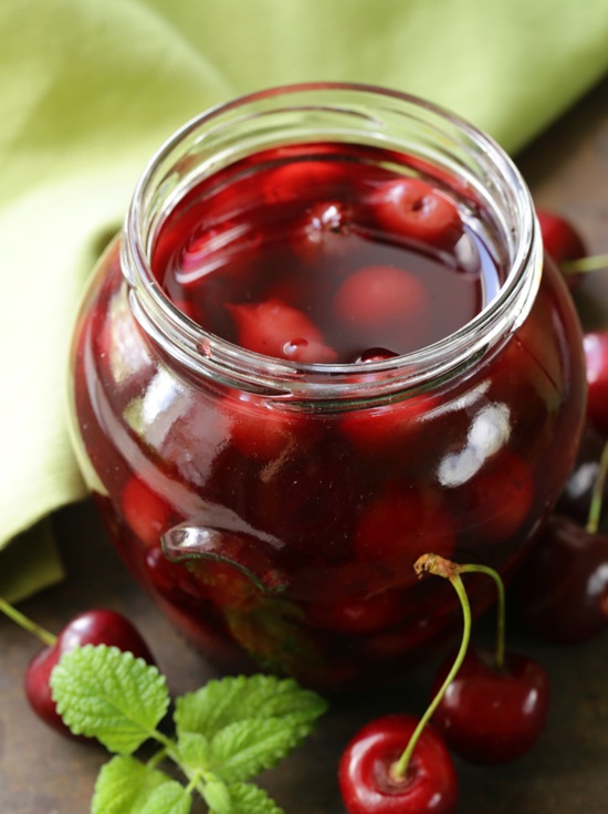 Voňavý kompót z cherry na zimu - recept