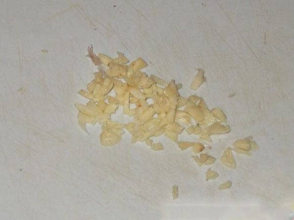Uhorky studené spôsobom pod čiapkou nylon a kov. Nakrájame uhorky chladným spôsobom na zimu: horčicou, vodkou, ocotom zadarmo