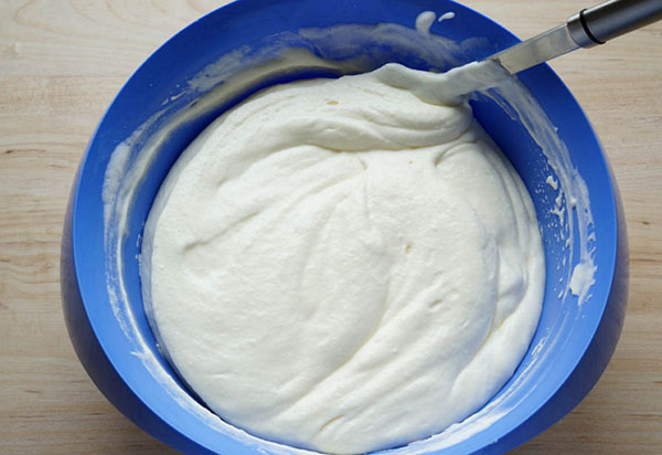 Dovolenkový recept na jahodový tiramisu pre krásne dámy