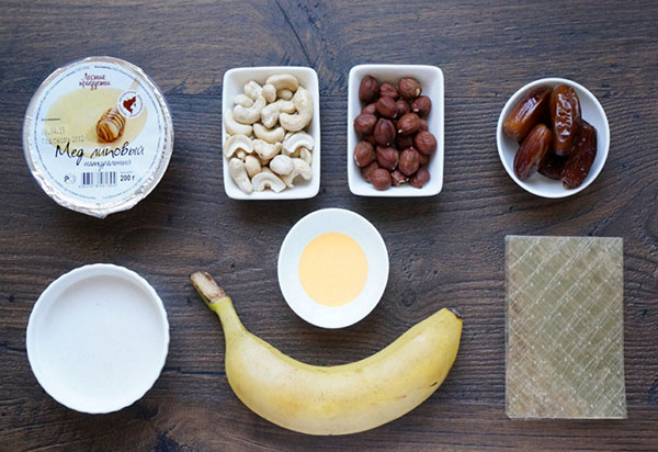 Jednoduchý recept: lenivý orechový medový koláč bez pečenia