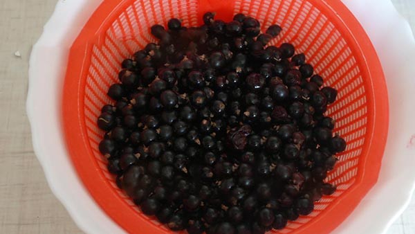 Ryža s cukrom na zimu bez varenia, Pyatiminutka, mrazené. Ryža recept, strúhaný cukor na zimu (bez chladničky)
