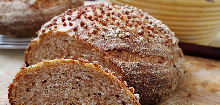 Recept na chutný a zdravý chlieb s vločkami pohanky