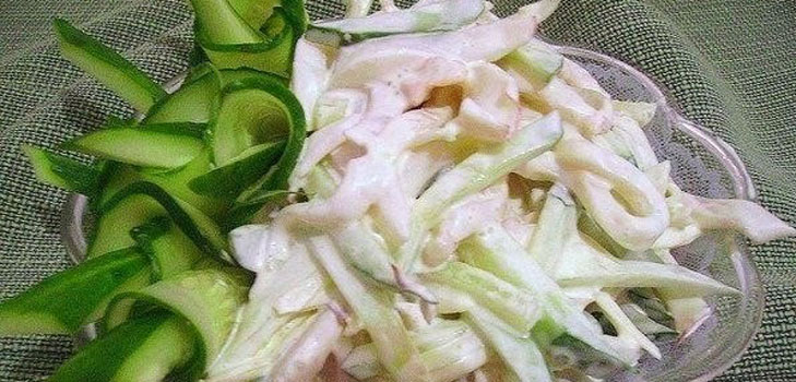 Pôvabná stolová dekorácia - chobotnicový šalát