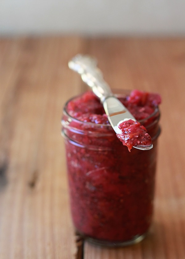 Jam z hrušiek na zimné lobule priehľadné jantáru: jednoduchý recept na päť minút - Ako variť hrubej hrušky