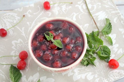 Cherry confiture na zimu, recept. Ako variť čerešňový džem v multivarke, krok za krokom inštrukcie
