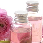 Rose éterický olej Rose éterický olej
