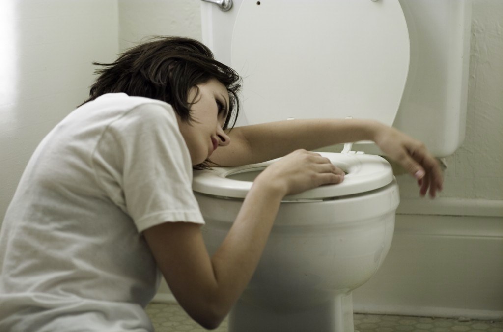 žena pri WC